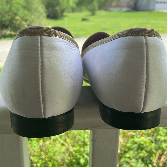 Handmade FERUCCI Men's White Satin Loafers with Gold Tassels Size 8 - Picture 3 of 7